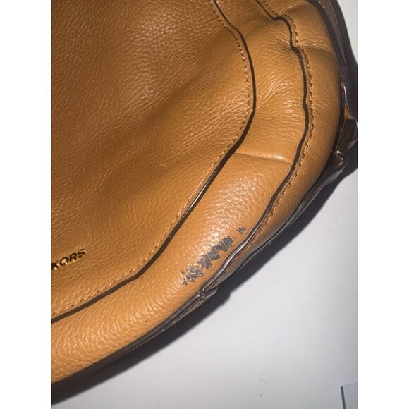 Michael Kors Julia Medium Leather Hobo Bag. -Brown -Some Flaws, See Description. - Picture 3 of 8